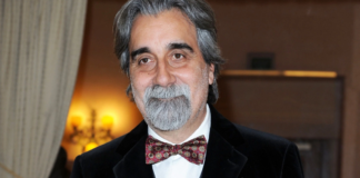 Sanremo 2022, il maestro Vessicchio positivo al Covid: “Spero di riacquisire la libertà in tempo per il Festival” beppe vessicchio