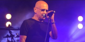 Ruggeri, che concerto! A Diano Marina una serata rock enrico ruggeri