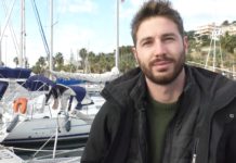 Simone Papalia, il ragazzo che nuota con gli squali simone papalia