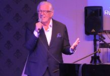 Addio a Peppino di Capri, voce di ‘Champagne’ due volte vincitore del Festival di Sanremo