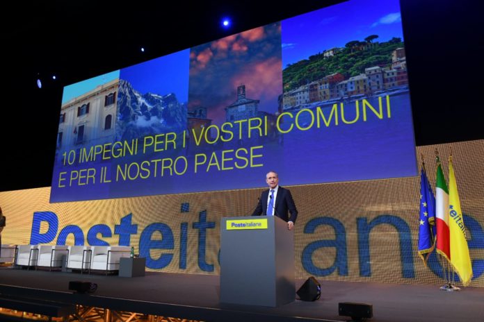 Poste-incontra-i-Sindaci-dItalia_Matteo-Del-Fante