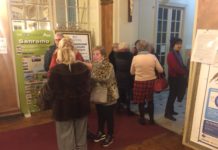 Sanremo, assenza dell’ultimo minuto per il direttore artistico Claudio Baglioni al ritiro della targa “Amico di Sanremo”