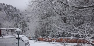 La Francia impone la quarantena a chi va sciare all’estero. Spagna e Austria riflettono, la Svizzera resiste. Proteste nel Mercantour neve