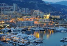 Capodanno in Costa Azzurra. Monte-Carlo sold-out, cenoni da 450 a 1.200 euro, special-show di mezzanotte nella piazza del Casinò montecarlo