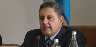 Toti chiede al Governo misure ad hoc per Regioni che confinano con focolai Covid-19 giovanni toti