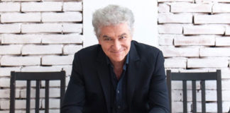 “Fughe di teatro…e di Umorismo a Bordighera”: conto alla rovescia per lo spettacolo di Gioele Dix