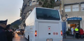 Coronavirus, Regione Liguria: pronti a partire i bus della Croce Rossa per riportare a casa gli ospiti degli alberghi di Alassio e Laigueglia pullman alassio