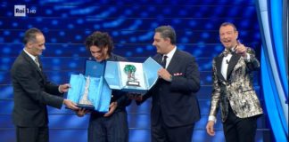 Sanremo, il presidente Toti premia Leo Gassmann: “Serata dedicata a chi sta lavorando per il nuovo ponte di Genova”