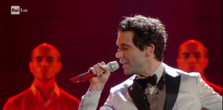 Mika super ospite al Festival, omaggio a De André sul palco dell’Ariston