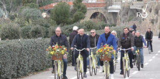 Dopo 10 anni tornano finalmente i fiori di Sanremo sul palco del Festival, Amadeus: “Simbolo indiscusso della città ”