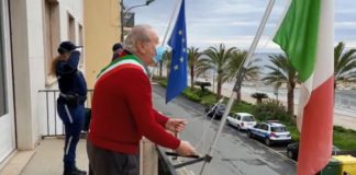 Bandiere a mezz’asta e minuto di raccoglimento oggi a mezzogiorno ad Ospedaletti daniele cimiotti