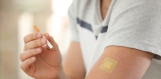 Un ospedale di Parigi pronto a pubblicare una notizia clamorosa: la nicotina crea uno scudo contro il coronavirus! Pronti test a sanitari e contagiati cerotto nicotina