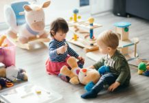 Regione Liguria, torna il bando “Nidi gratis”: fino a 5.500 euro per le famiglie bambini