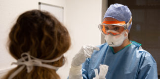 Dopo un mese di confinamento, ecco i nuovi termini medici che ci siamo abituati ad ascoltare medico coronavirus