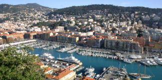 Un giovane fermato a Nizza per il ferimento di una poliziotta. Decathlon regala 30mila Easybreath. Estrosi: trasporti pubblici gratis nizza