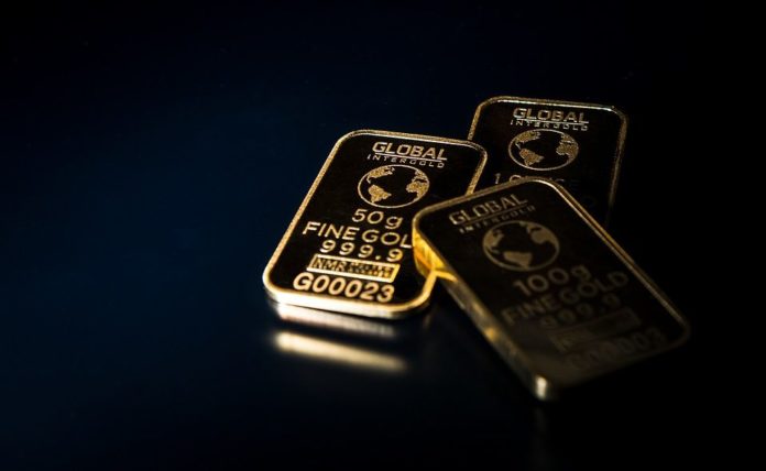 Primi segnali di ripresa economica e la quotazione dell'oro inizia a calare. Ma il metallo prezioso è aumentato del 25% in un anno