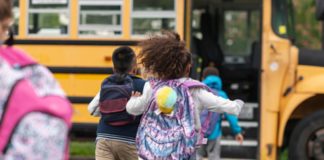 Bordighera, dal 1 marzo al via le iscrizioni per il servizio scuolabus del Comune bambini scuolabus