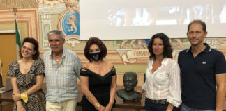 Diano Marina: un busto in onore di Gimondi. La figlia Norma: “La comunità Dianese c’è stata vicina. Questa era la sua seconda casa”