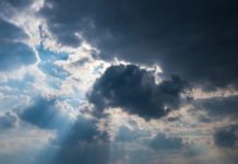 Meteo Liguria, ancora tempo instabile: possibile peggioramento venerdì 28 agosto soleggiato nuvolo