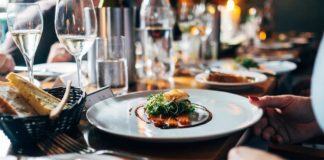 Covid, Coldiretti: “La chiusura serale continua a pesare sulla filiera agroalimentare” ristorante