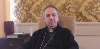 La religione al tempo del Covid, intervista al vescovo Mons. Antonio Suetta