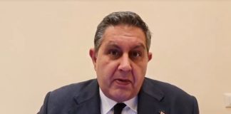 Toti ci sei o ci fai? giovanni toti