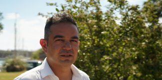 “Non mi identifico nei partiti, ma in Diano Marina”, il candidato sindaco Parrella si presenta e sottolinea: “Siamo novità e rilancio”