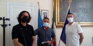 Bordighera, donato il fondo solidarietà della Giunta comunale alla parrocchia di Sasso