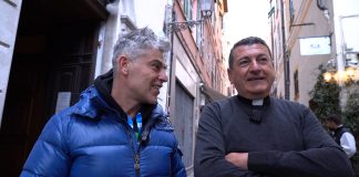 Don Fabrizio Gatta, dalla Rai alla chiesa della Marina di Sanremo in piazza Bresca: “Aperture fino a tarda sera per far incontrare i giovani e la fede” don fabrizio gatta