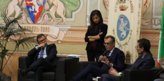 A Diano Marina continuano gli incontri de “I Venerdì della Conoscenza”, ieri la conferenza “Le Mafie hanno anticipato la globalizzazione?”