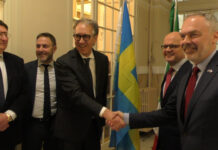 Visita dell’ambasciatore svedese a Sanremo: i fiori matuziani torneranno ad abbellire la cerimonia del Nobel. Il presidente Helgesen: “Composizioni più fantastiche al mondo”