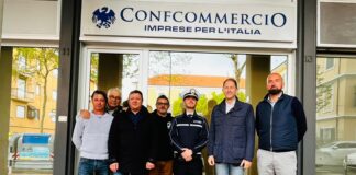 Diano Marina, Gabriele Degl’Innocenti nuovo comandante della Polizia Municipale: il benvenuto della Confcommercio e dell’amministrazione comunale