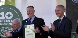 Diano Marina, il vincitore di AromatiCocktail è Lorenzo Verdecchia: “Il mio è un drink a base di rosmarino” AromatiCocktail