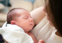 ASL1 celebra la Giornata internazionale dell’ostetrica con un open day e una passeggiata dedicata alle mamme mamma