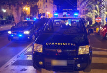 Ventimiglia, rissa in passeggiata Oberdan: tre uomini arrestati per resistenza e lesioni carabinieri notte