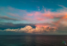 Temporale sul mare: lo spettacolare tramonto di ieri