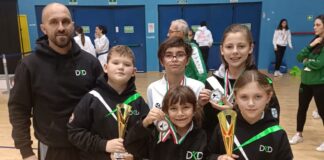 Karate: grandi risultati per gli atleti della DKD di Diano Marina in trasferta in Piemonte. Di Latte: “Sabato 16 dicembre una grande festa di Natale per la fine della stagione” DKD karate