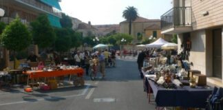 Diano Marina: il mercato del martedì torna in viale Kennedy mercato diano marina