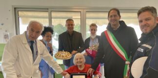 Diano Marina, emozionante festa alla RSA Montale per il centesimo compleanno di Emma Lucia Ferrero