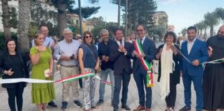 Bordighera inaugura il primo tratto del rinnovato Lungomare Argentina. Sindaco Ingenito: “Nonostante le maldicenze il lavoro ha dimostrato la sua validità” inaugurazione lungomare argentina bordighera