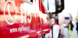 Tragedia in mare a Bordighera: trovato il corpo senza vita di una donna vicino al porto vigili del fuoco