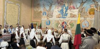 Successo per la sesta edizione del “World Folklore Festival”: Diano Marina si trasforma in un palcoscenico di danze e suoni