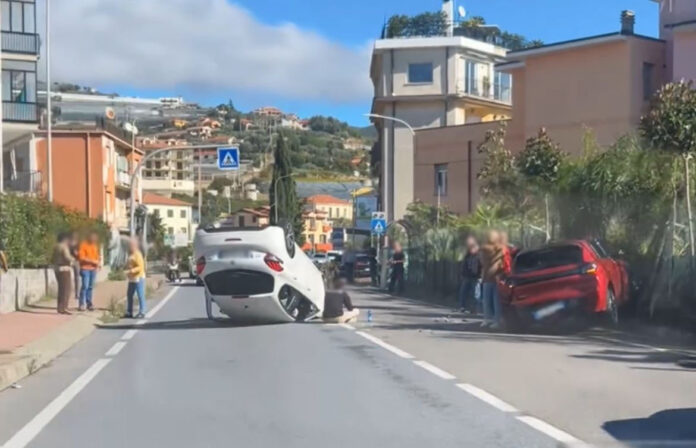 incidente via aurelia riva ligure