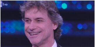 A Sanremo 2025 fa il suo ingresso Alberto Angela: “Una delle mie canzoni preferite del Festival è ‘Terra promessa’, di grande attualità ” Alberto Angela