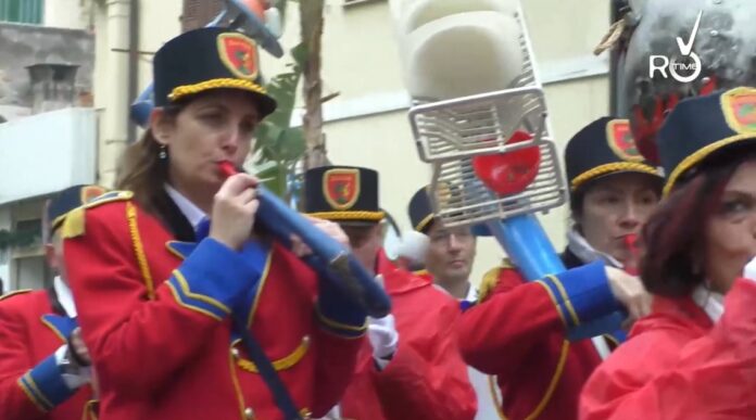 banda musicale sanremo carri fioriti