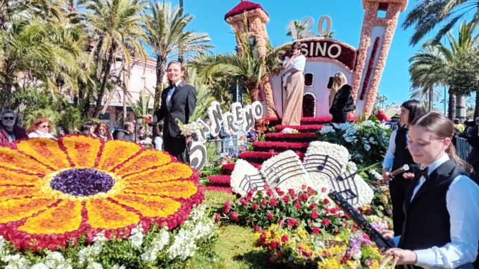 carri fioriti sanremo 2025 carri fioriti sanremo 2025