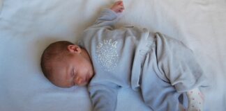 Bordighera, al via il ciclo “Famiglie al centro”: incontri gratuiti per sostenere la genitorialità bambino