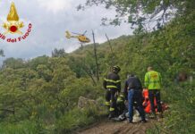 Vasia, incidente fuoristrada per un 15enne in moto: trasportato in elicottero in ospedale