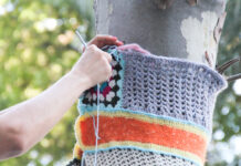 Diano Marina, torna il corso gratuito di uncinetto per bambini e anziani Urban Knitting