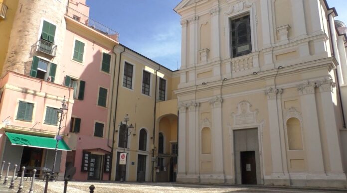 piazza cassini sanremo